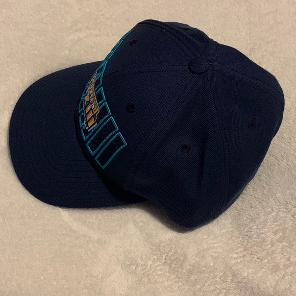 NFL Super Bowl XXXIII 33 hat - Picture 2 of 7